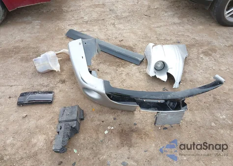 2003 Pontiac Grand Prix Gt z USA, uszkodzony, nr VIN 1G2WP52K43F157473